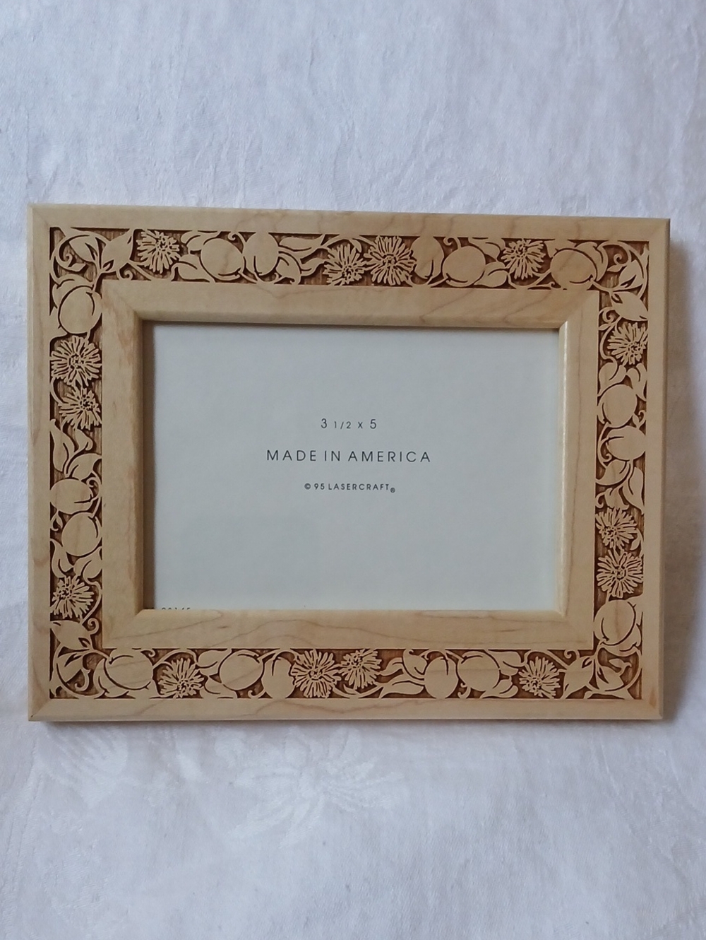 Lasercraft Decorative Wooden Picture Frame Fruit Floral Holds 3.5" X 5" Photo